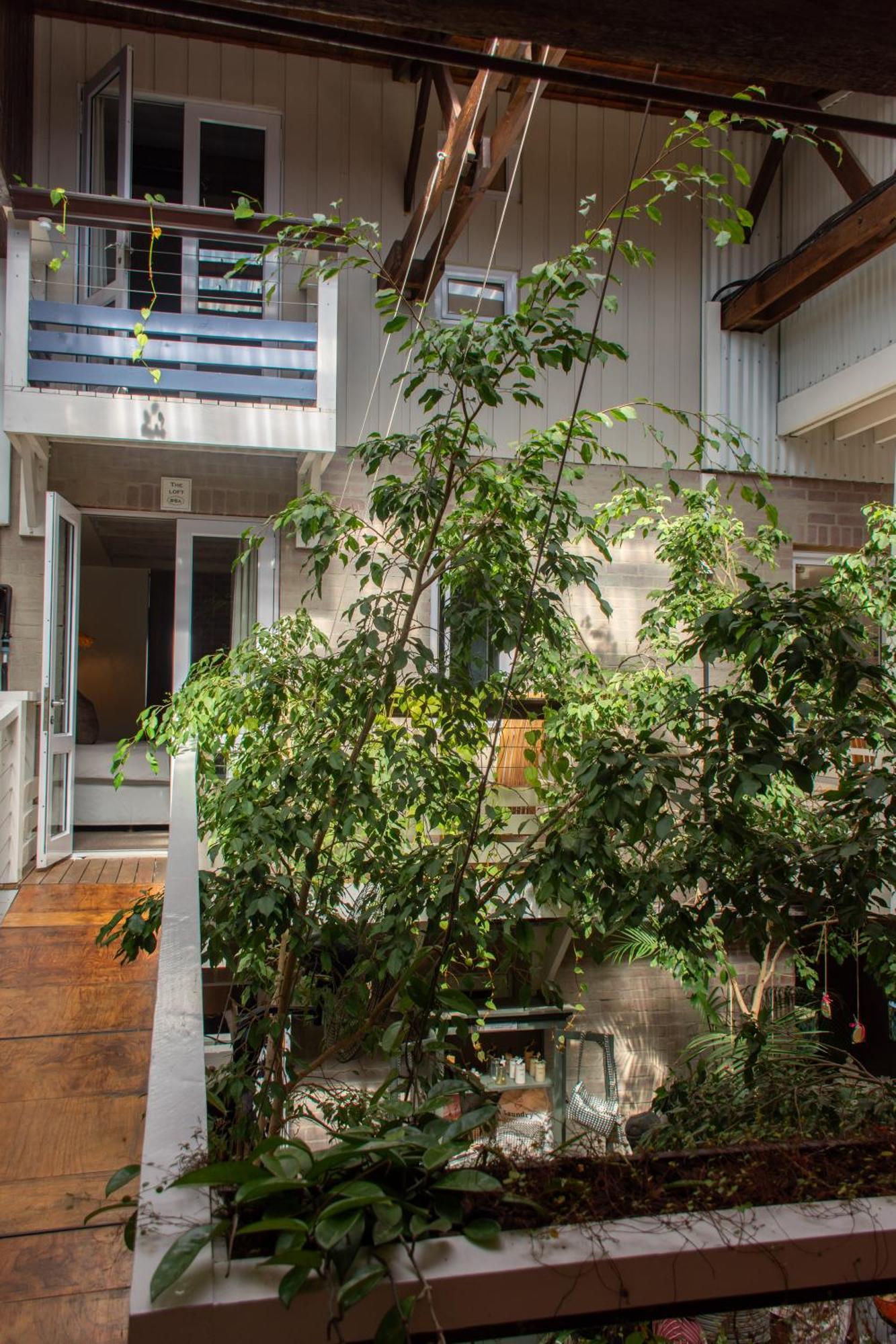 The Lofts Boutique Hotel 나이스나 외부 사진